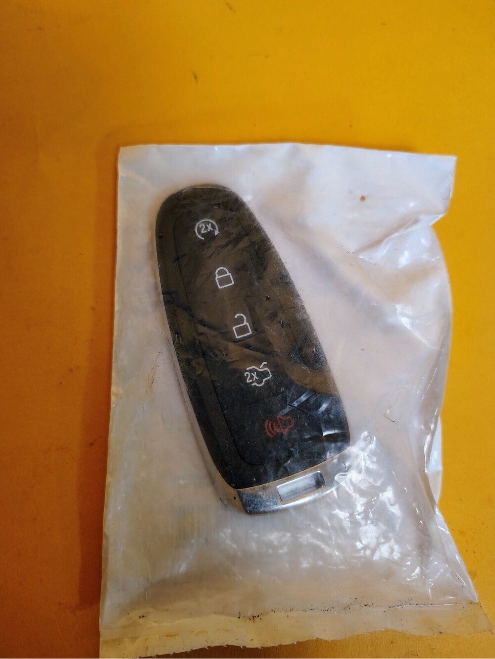 Ford Smart Key Fob 5-Button M3N5WY8609 Edge Flex Explorer Taurus 315MHz New AKS